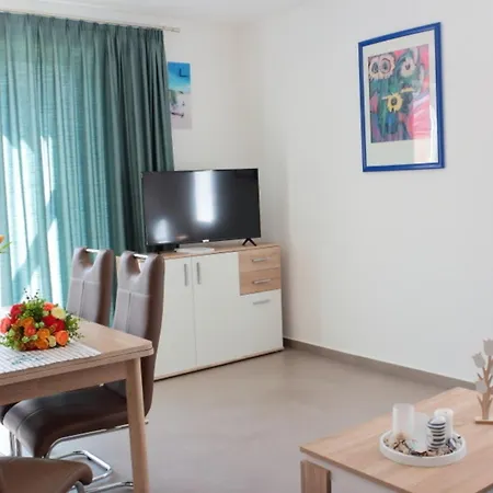 Haus 4711 Rechtes Haus In Tossens Tatil Evi